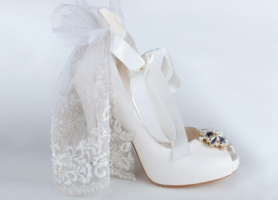 "bridal shoe"